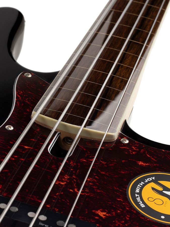 fretless alder 4-string active bass guitar black - Afbeelding 8