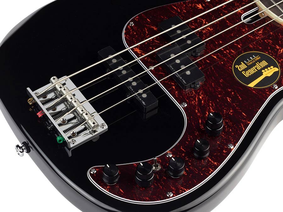 alder 4-string active bass guitar black - Afbeelding 4