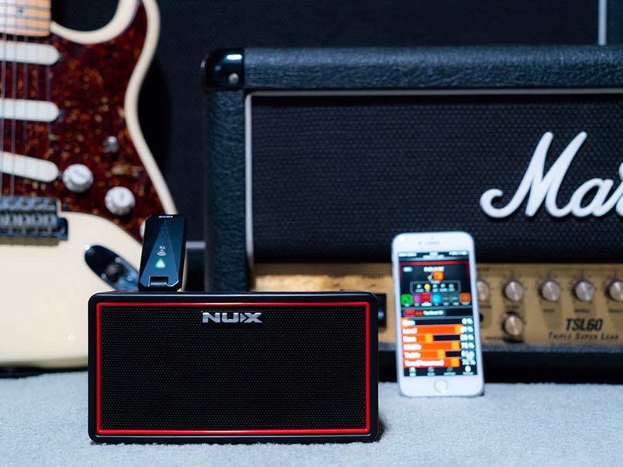wireless rechargeable stereo guitar amplifier 10 watt, bluetooth transmitter, reverb+delay, drums - Afbeelding 12