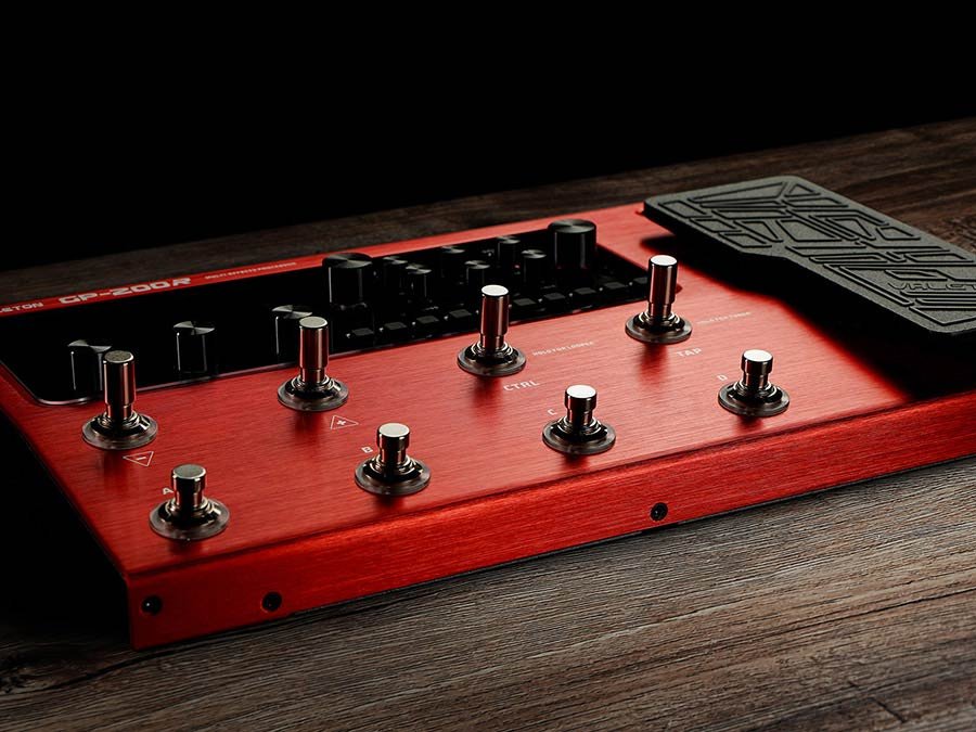 multi-effects processor with IR + amp/cab simulation + effects + looper + audio interface, 9V PSU - Afbeelding 13