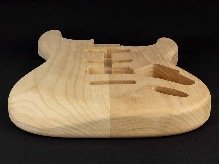 vintage body Stallion (made in Japan), routed for HSS (bridge humbucker), 2 piece alder - Afbeelding 3