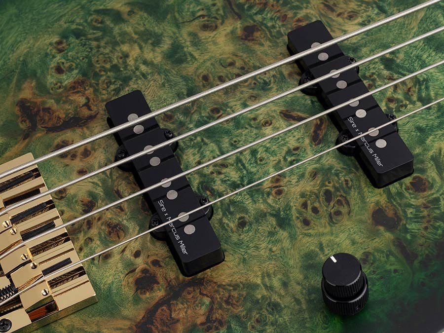swamp ash + poplar burl 4-string active bass guitar, transparent green satin, incl. gigbag - Afbeelding 6