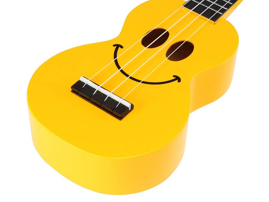 soprano ukulele pack SMILE, yellow, with essentials accessory pack - Afbeelding 8
