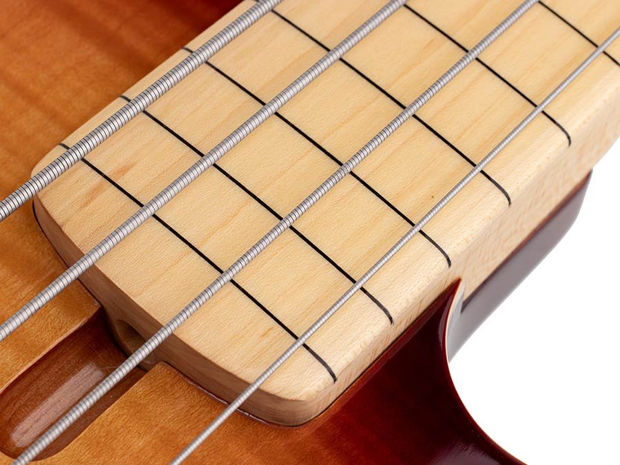 fretless alder with flamed maple top 4- string short scale passive bass guitar tobacco sunburst - Afbeelding 6