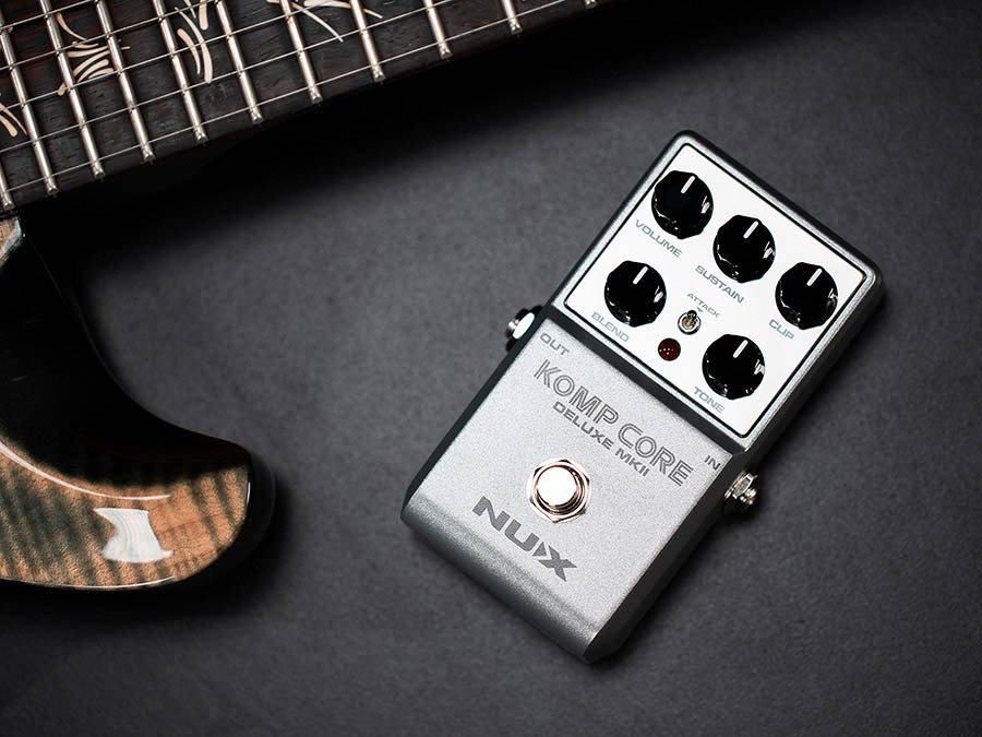 fully analog compressor pedal KOMP CORE DELUXE MKII with blend and clip controls - Afbeelding 9