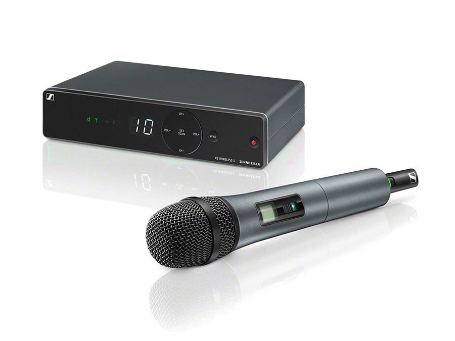 vocal system with dynamic cardioid e825 microphone, E range (821-832 MHz/863-865 MHz BE)
