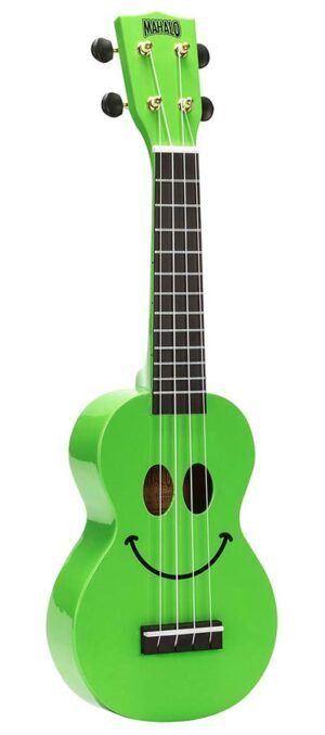 soprano ukulele, green, with bag